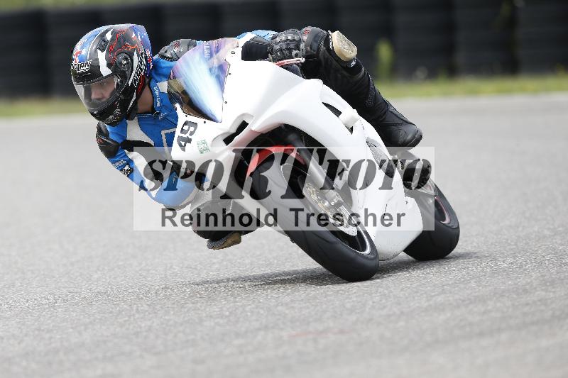 /37 28.07.2025 Dunlop Ride und Test Day ADR/Trackday Erfahren gelb Trackday schnell  rot/49